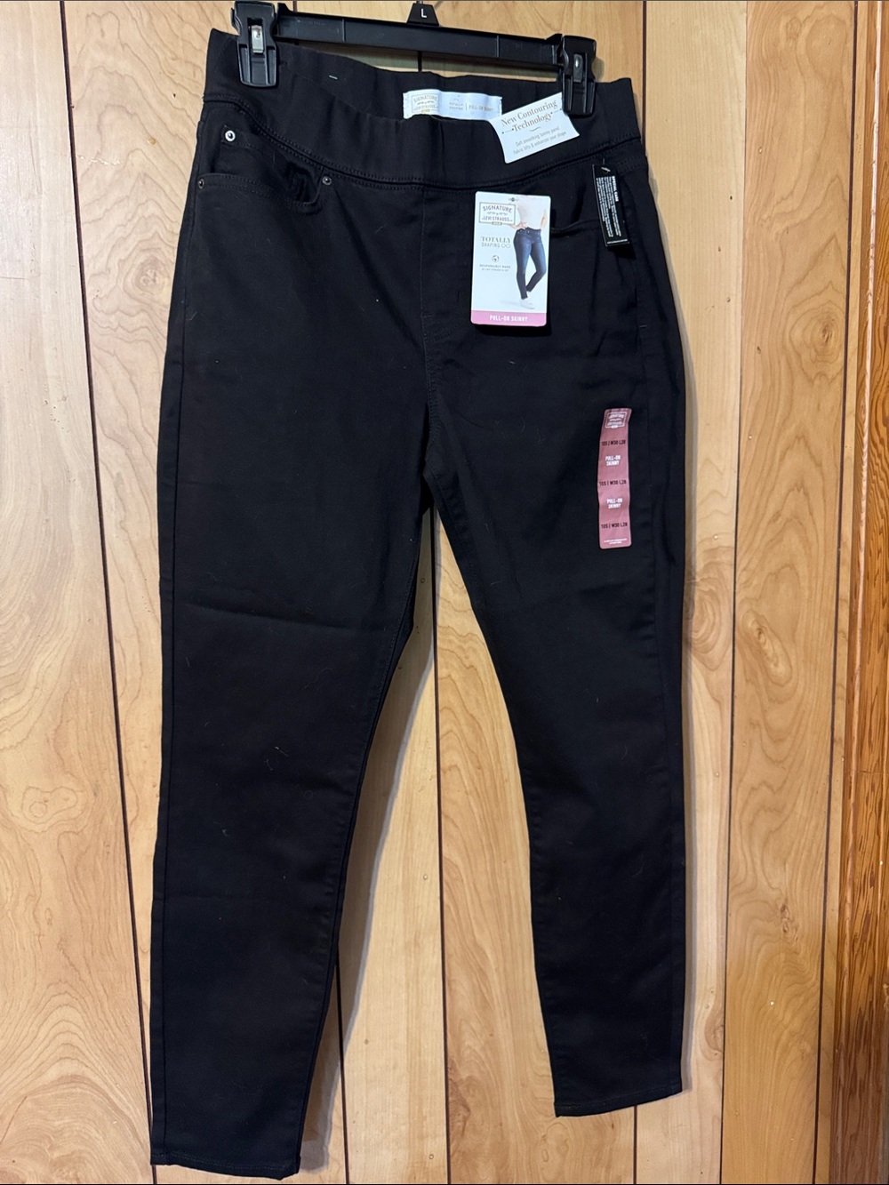 Signature by Levi Strauss Black Stretch Jeggings